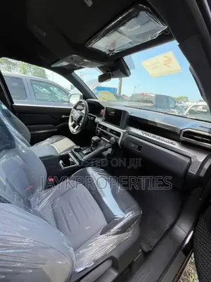 Toyota Tacoma 2025 Black