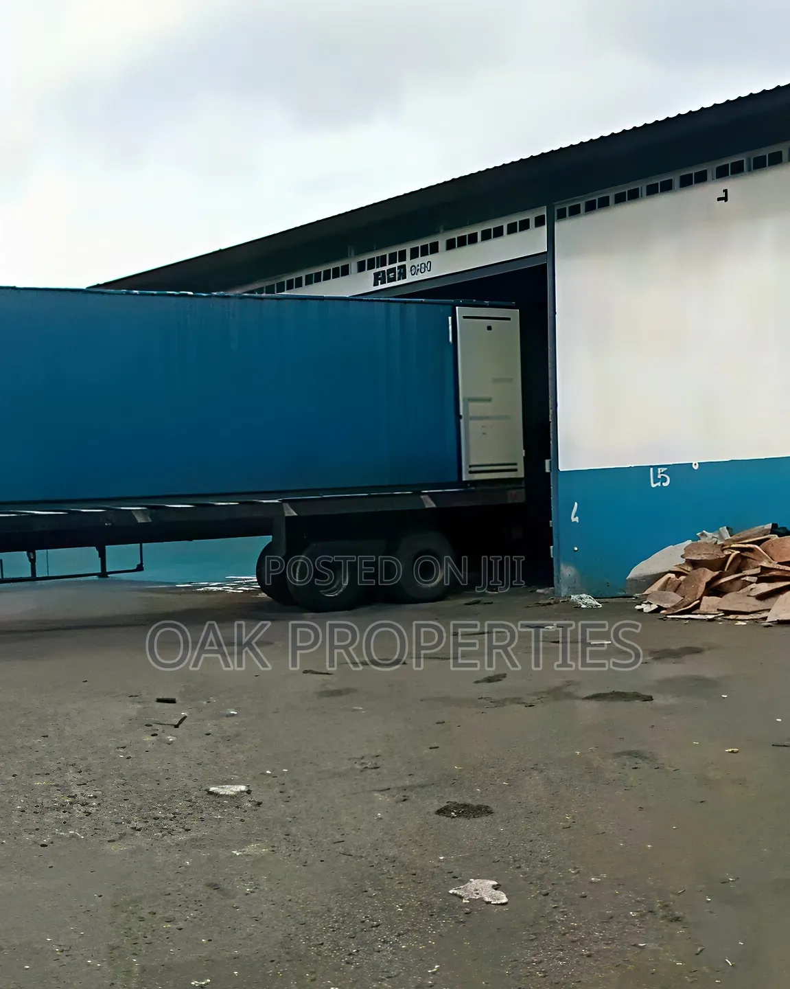 2000sqm Warehouse With Offices in a Shared Compound at Trans Amadi