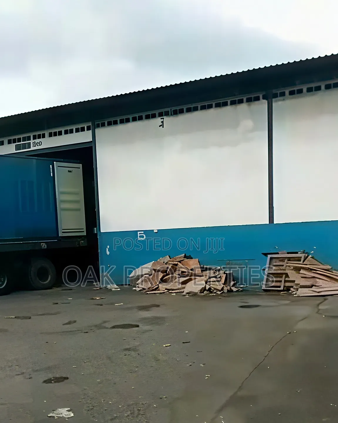 2000sqm Warehouse With Offices in a Shared Compound at Trans Amadi