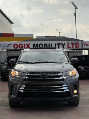 Toyota Highlander Limited Platinum 4x2 V6 (3.5L 6cyl 8A) 2018 Gray