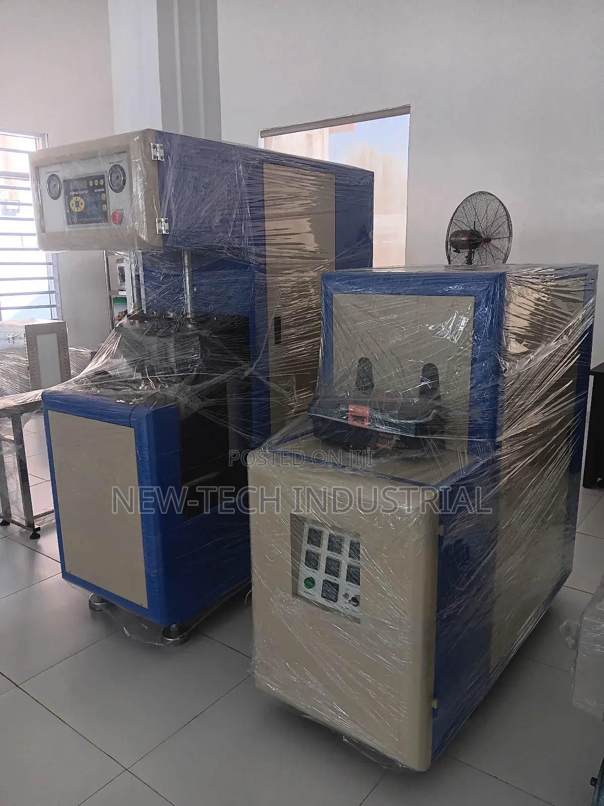 Plastic Bottle Making Machine