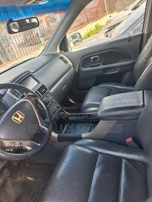 Honda Pilot 2006 Silver