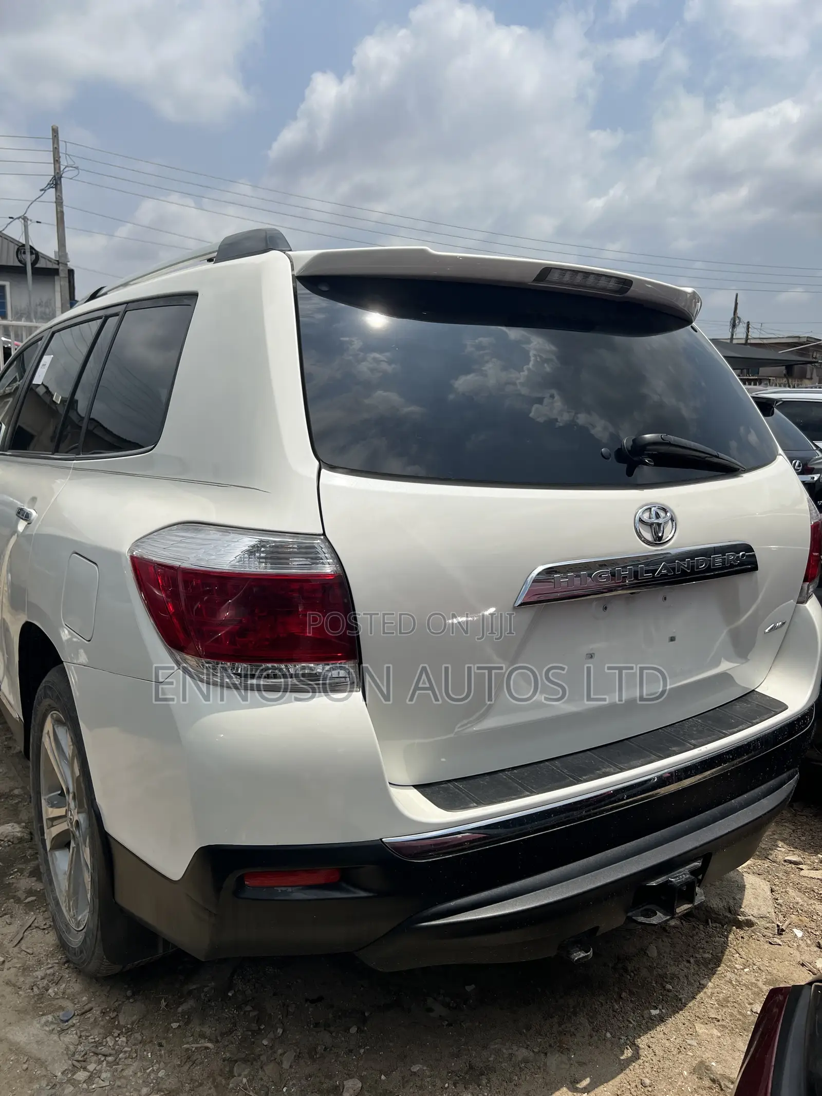 Toyota Highlander Limited 2012 White
