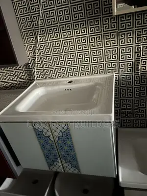 Cabinate Basin