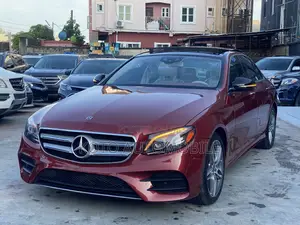 Mercedes-Benz E350 2020 Red
