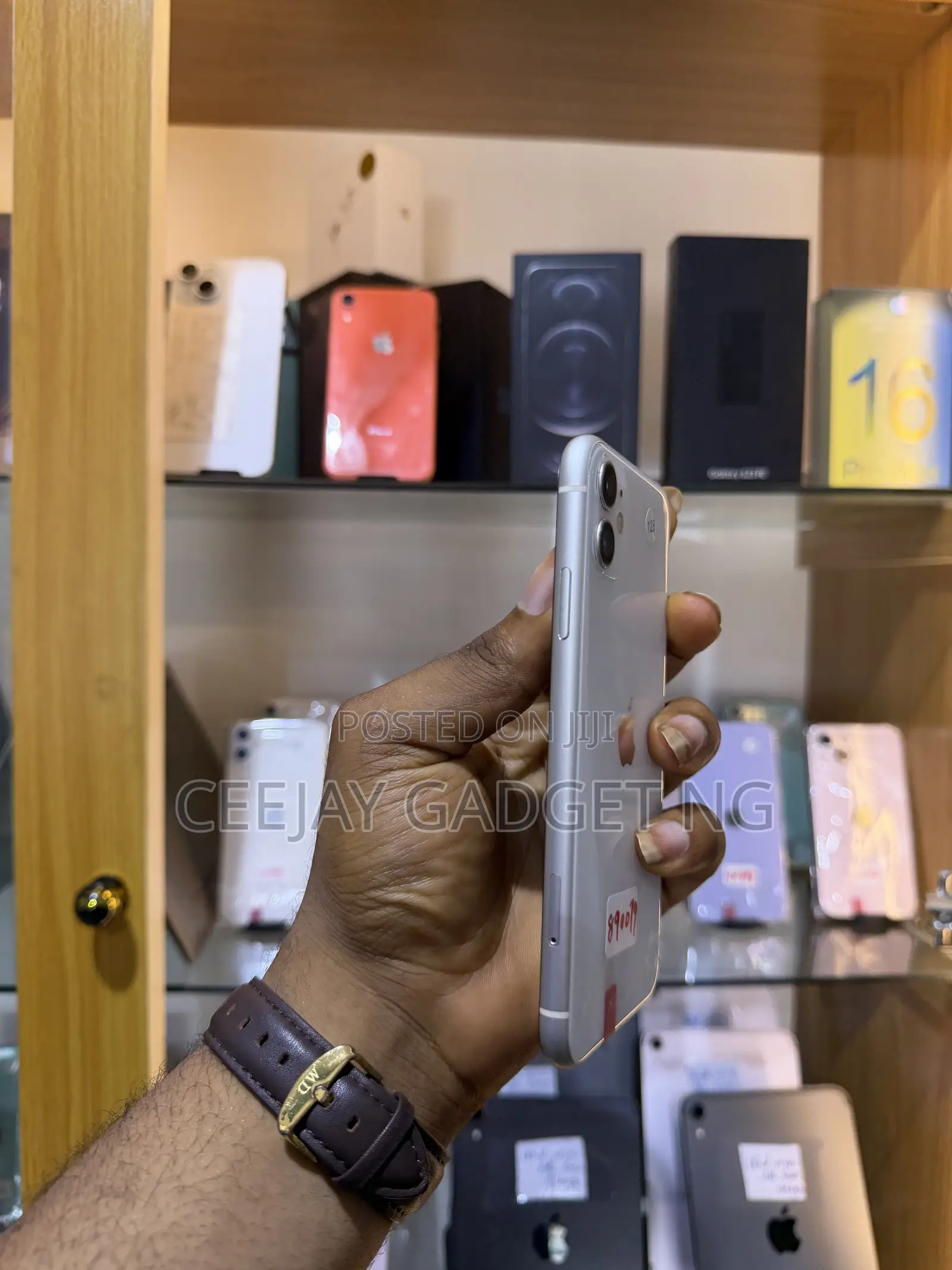 Apple iPhone 11 128 GB White