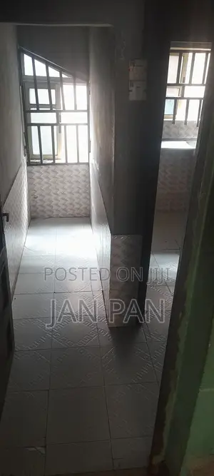 1bdrm Room & Parlour in Enugu for rent