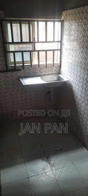 1bdrm Room & Parlour in Enugu for rent