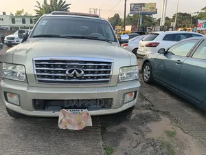 Infiniti QX56 2010 Gray