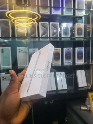 New Apple iPhone Air 256 GB Silver