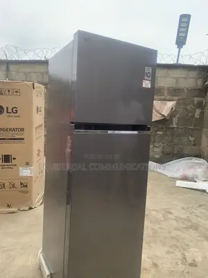 LG 287L Refrigerator – Simplicity Meets Functionality