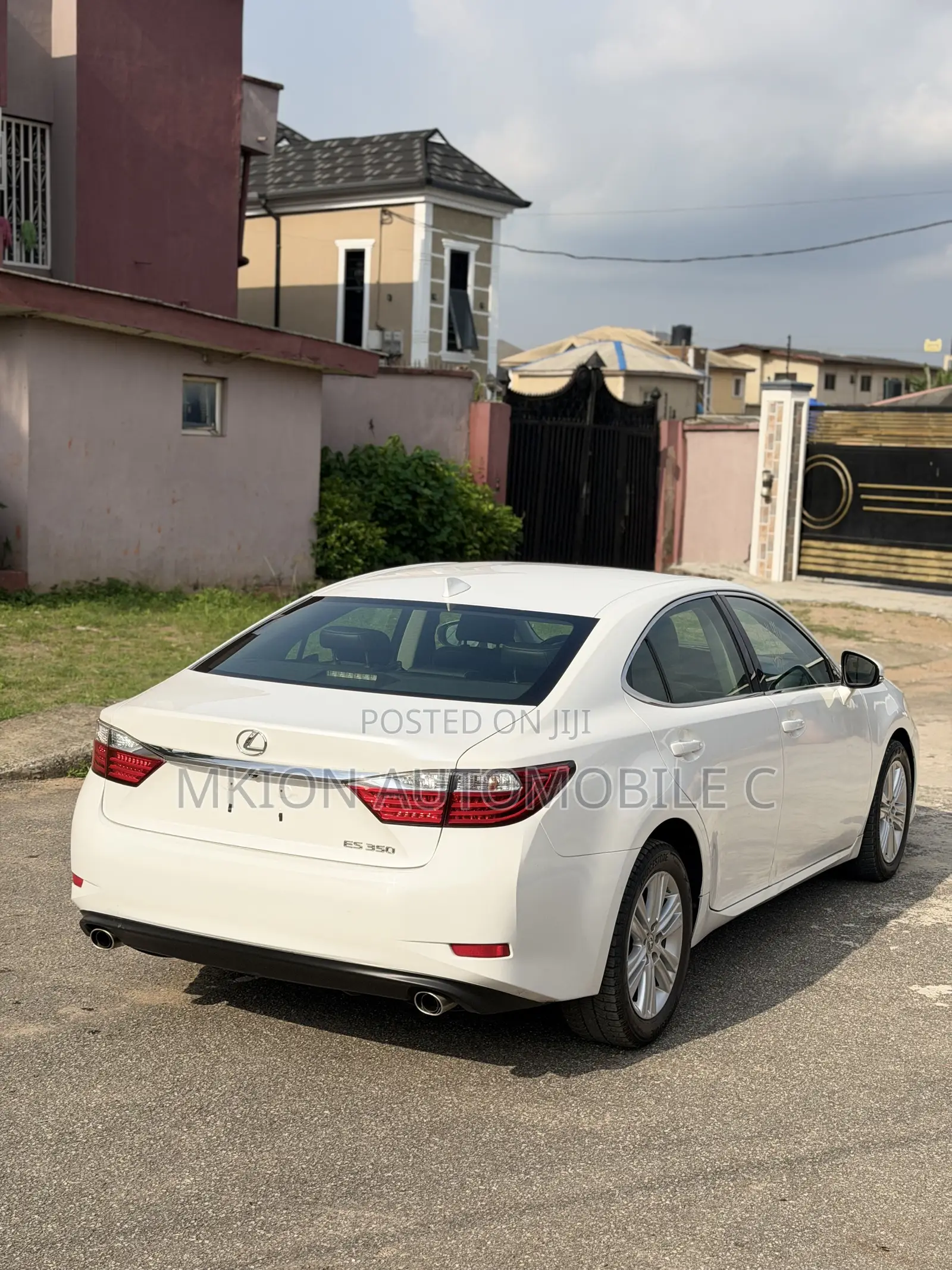 Lexus ES 2015 White