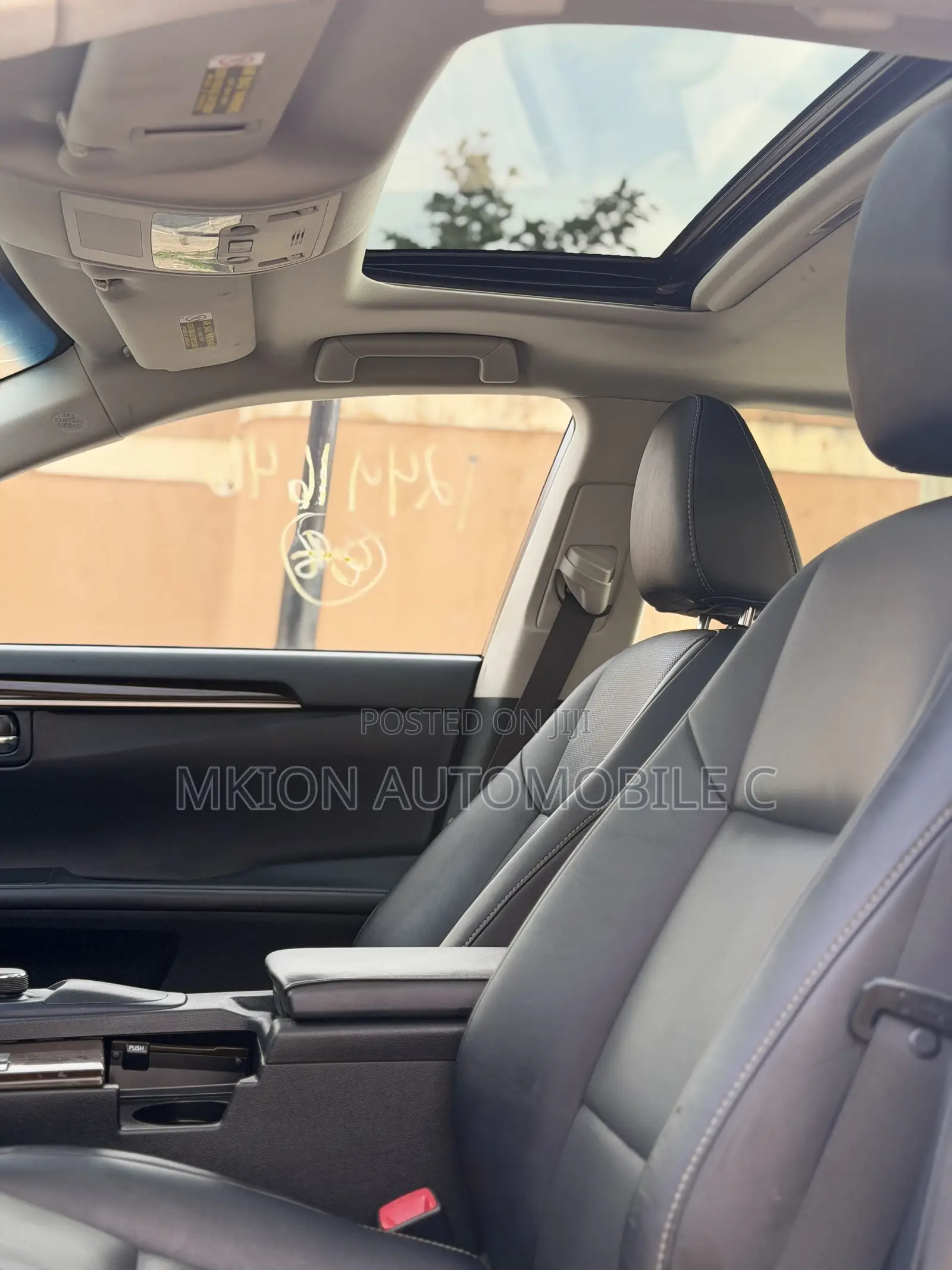 Lexus ES 2015 White