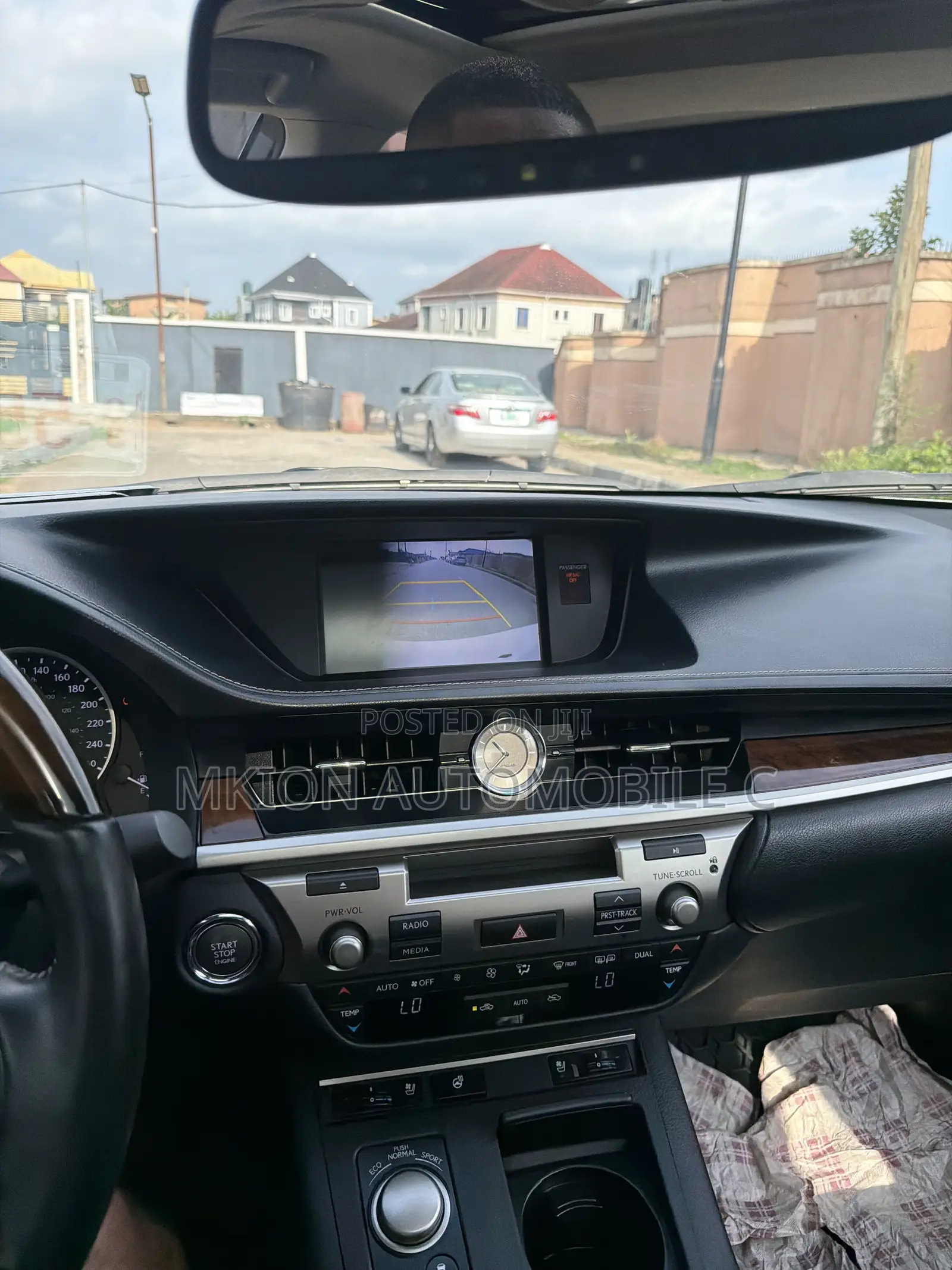 Lexus ES 2015 White