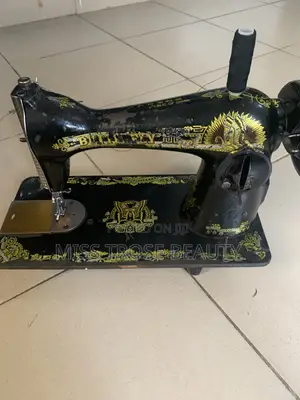 Manual Sewing Machine