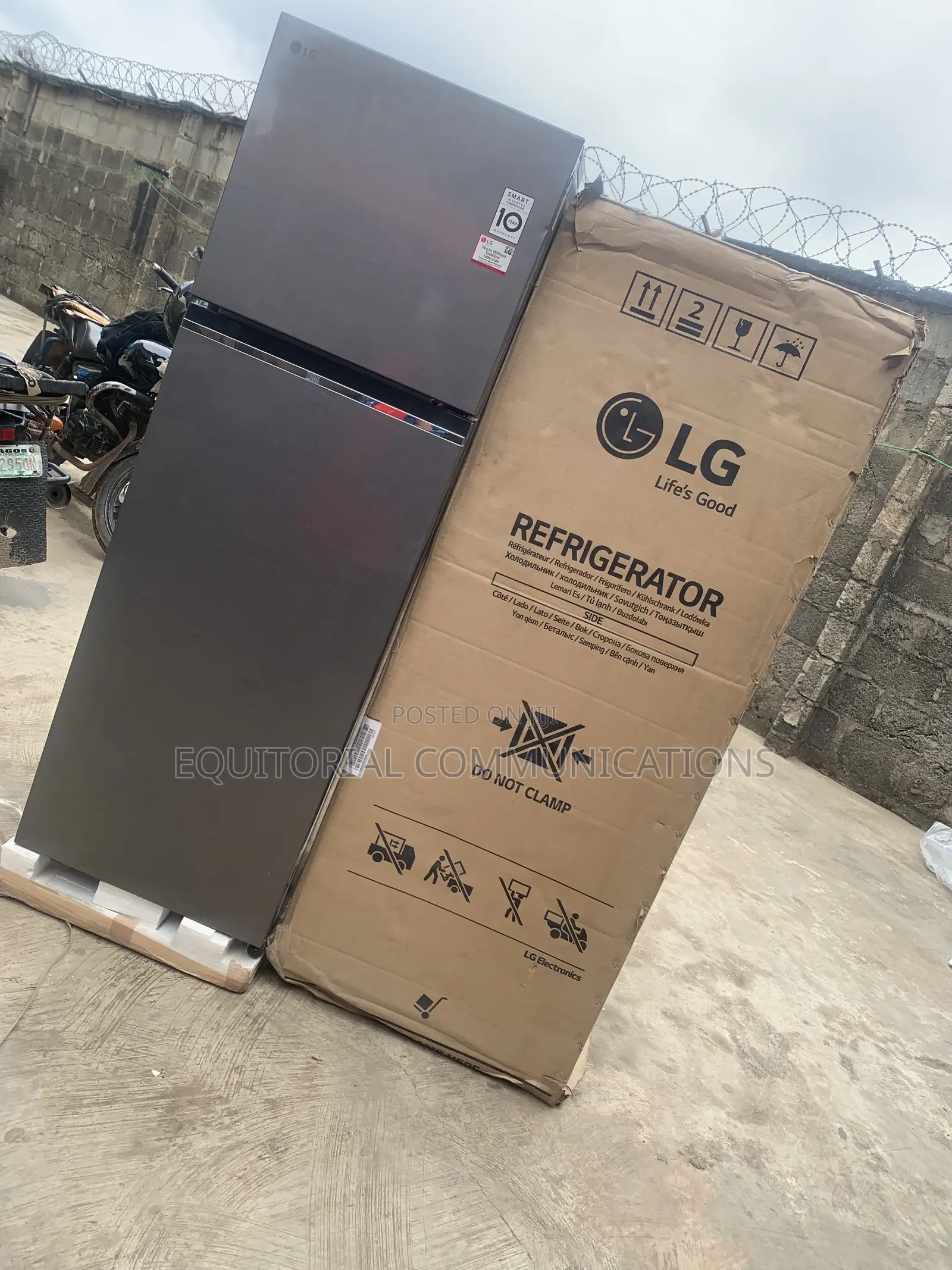 LG 287L Refrigerator – Contemporary Style and Useful Storage