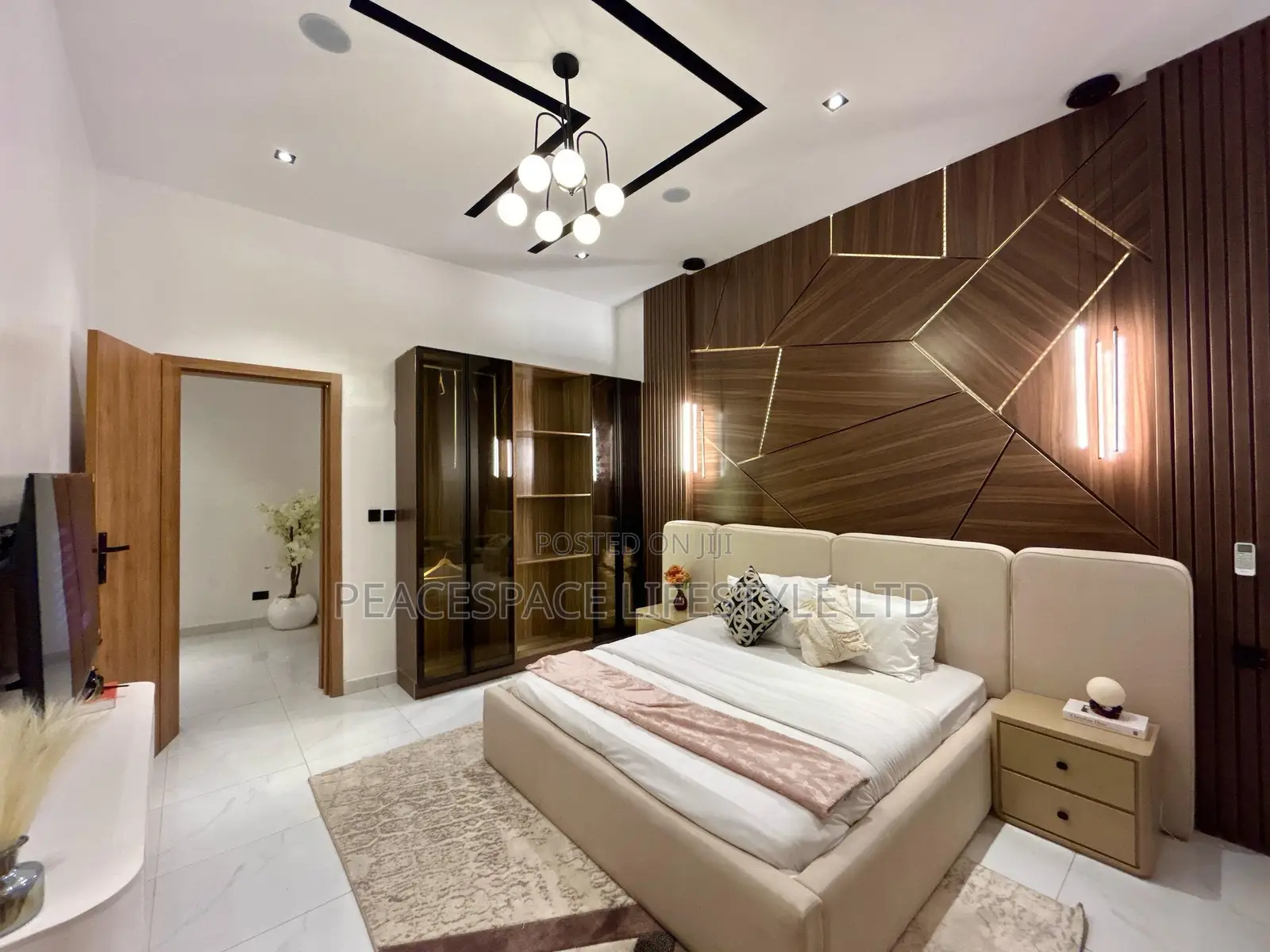Luxury 2 & 3-Bedroom Apartments