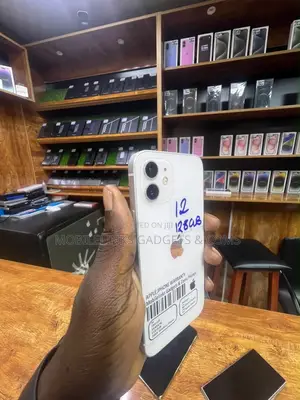 Apple iPhone 12 128 GB White