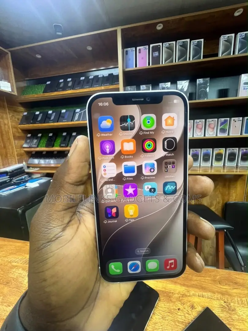 Apple iPhone 12 128 GB White