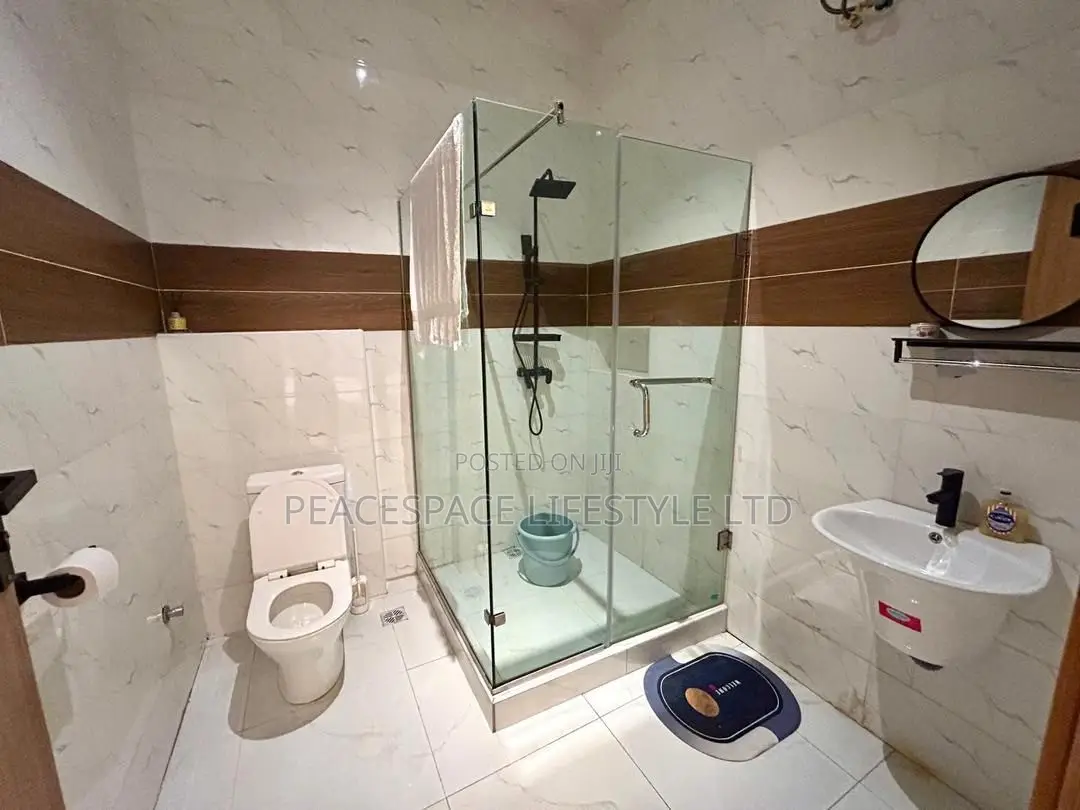 Luxury 2 & 3-Bedroom Apartments
