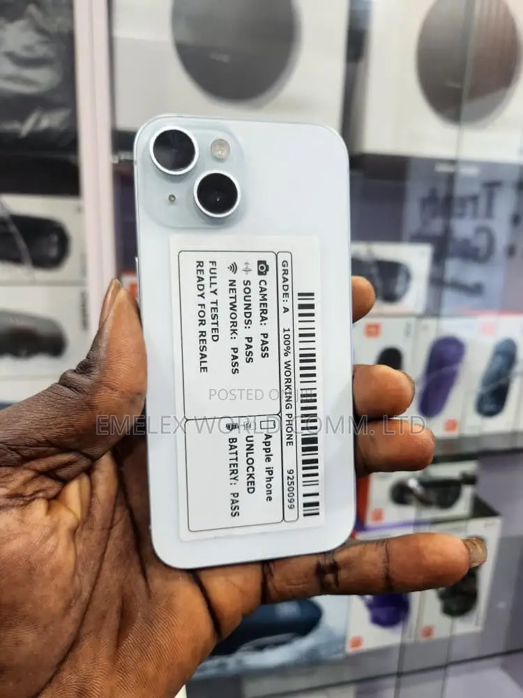 Apple iPhone 15 128 GB Silver
