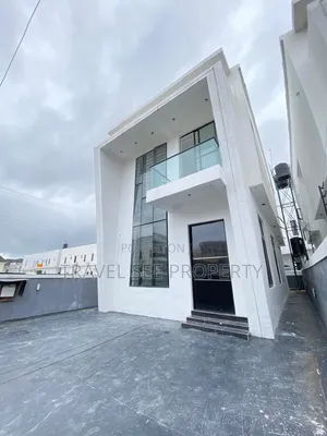4bdrm Duplex in Sunshine Estate for sale