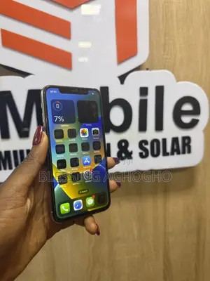 Apple iPhone X 64 GB White