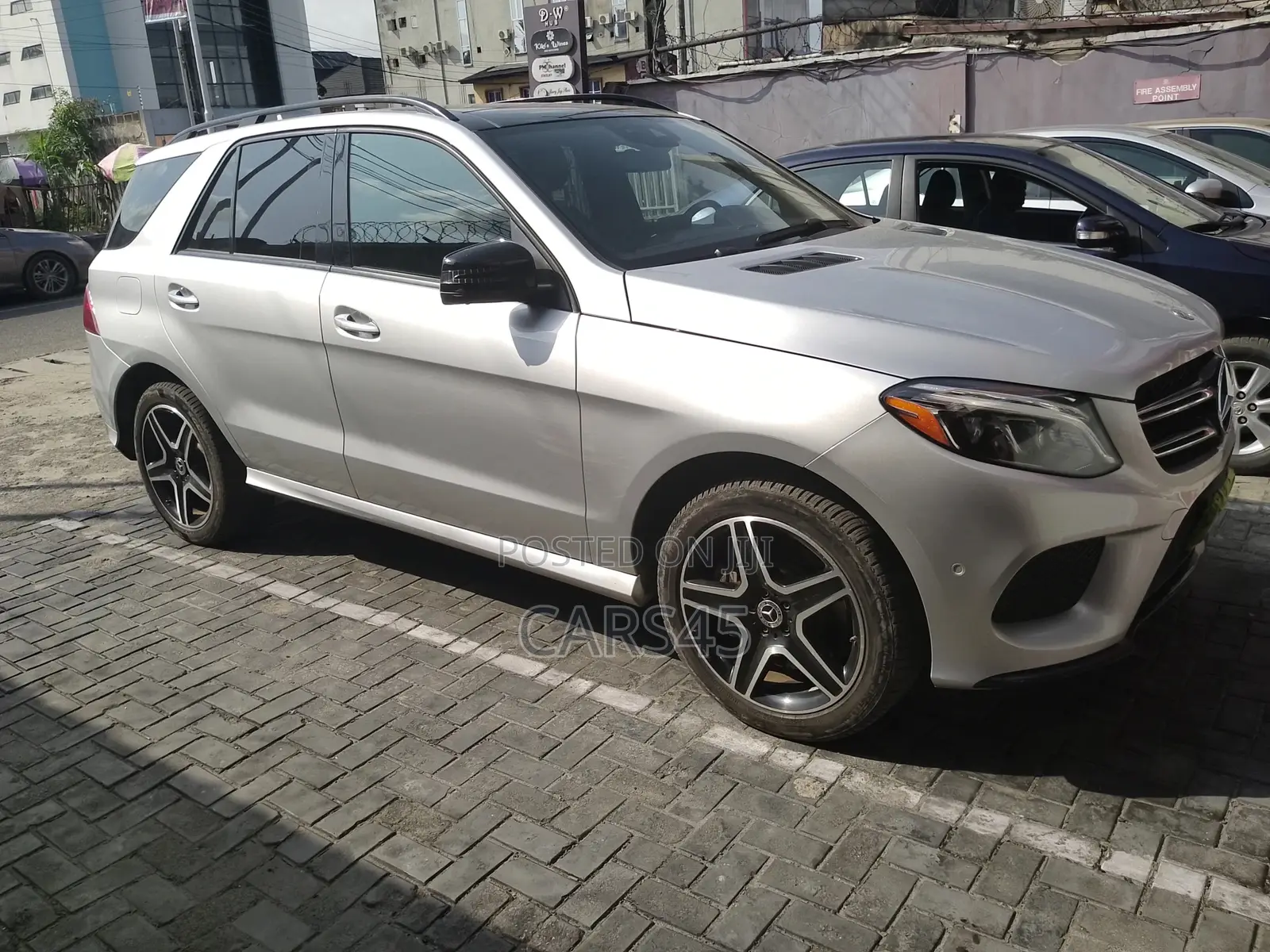 Mercedes-Benz GLE-Class 2018 Silver