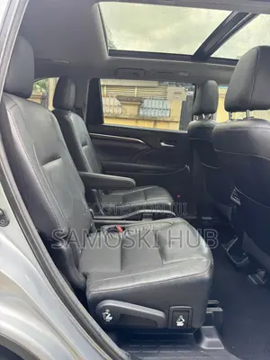 Toyota Highlander 2016 Silver