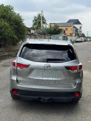Toyota Highlander 2016 Silver