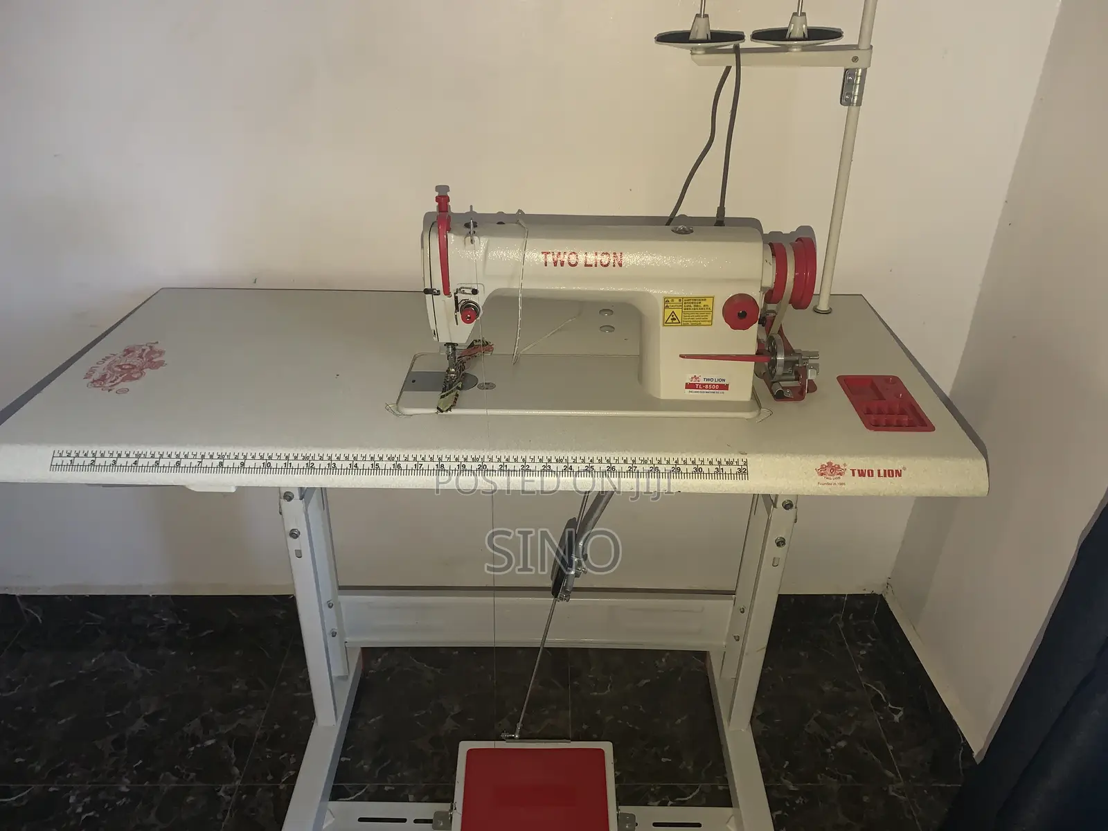 Two Lion Machine