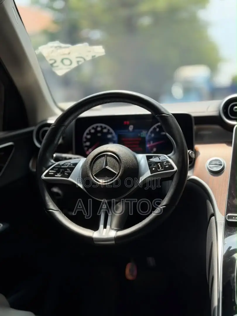 Mercedes-Benz GLC-Class 2024 Silver
