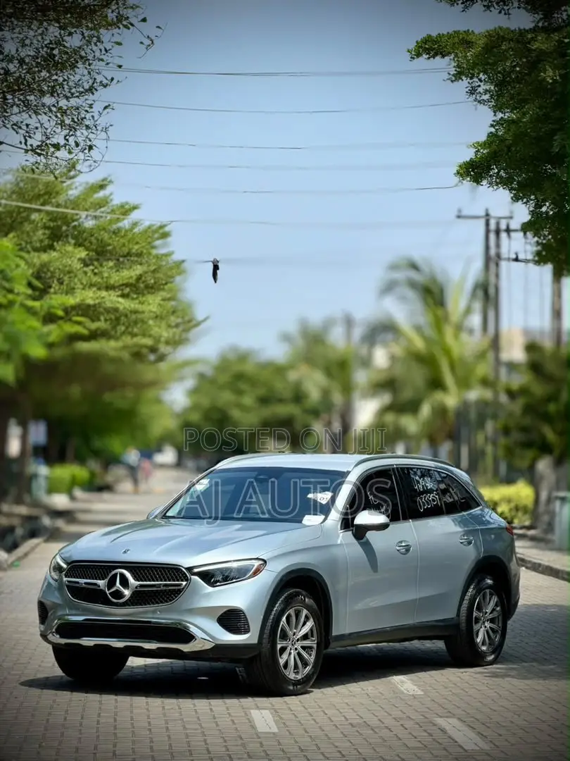 Mercedes-Benz GLC-Class 2024 Silver