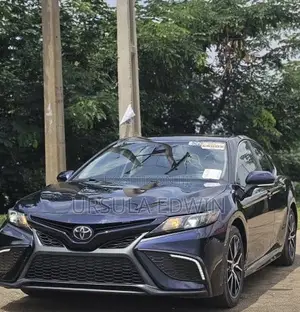 Toyota Camry SE Nightshade 2022 Blue
