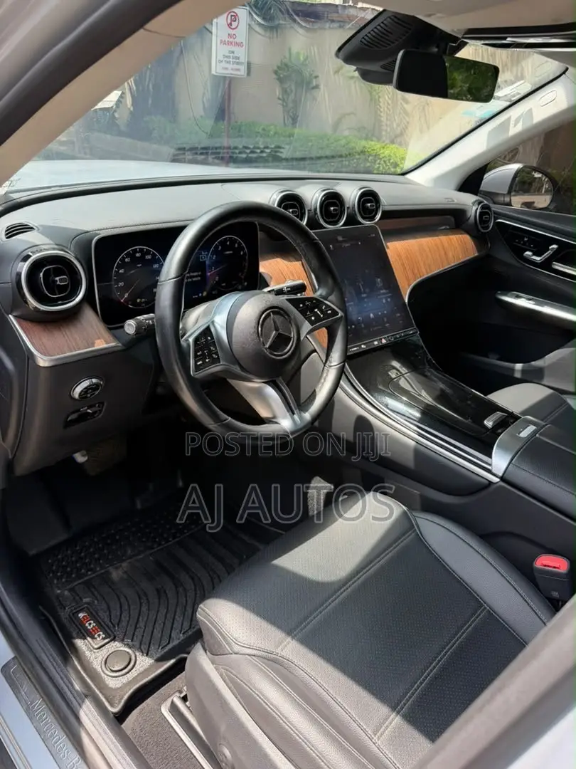 Mercedes-Benz GLC-Class 2024 Silver