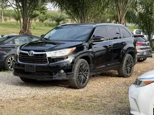 Toyota Highlander 2016 Black