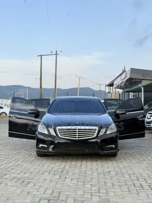 Mercedes-Benz E350 2010 Black