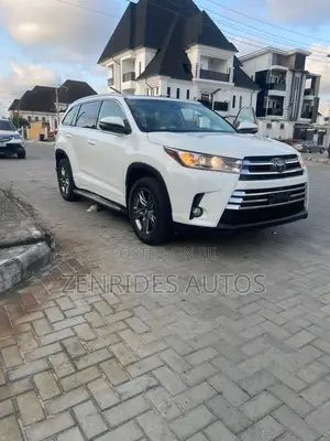 Toyota Highlander Limited 4x4 V6 (3.5L 6cyl 8A) 2017 White