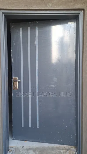Isreali Tlock Door