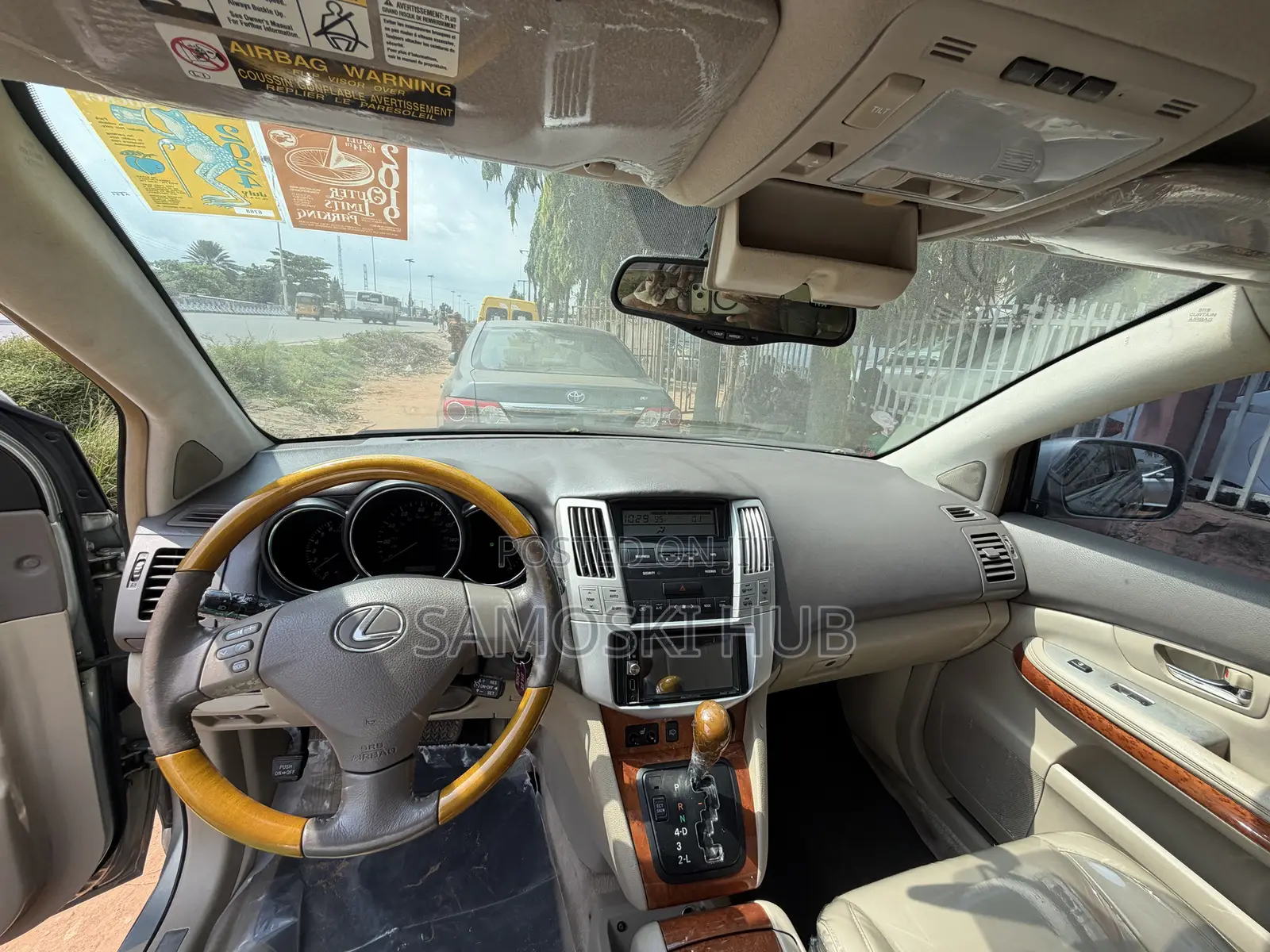 Lexus RX 330 2004 Gold