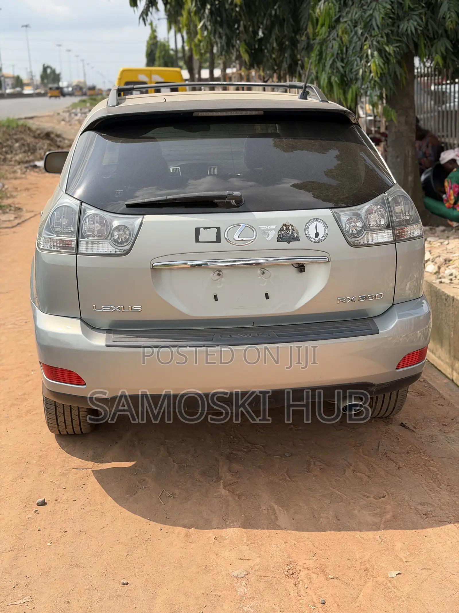Lexus RX 330 2004 Gold