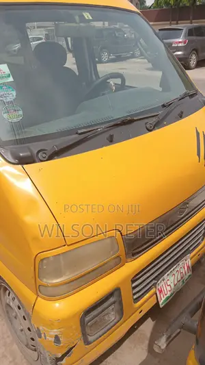Suzuki Every 2012 Yellow