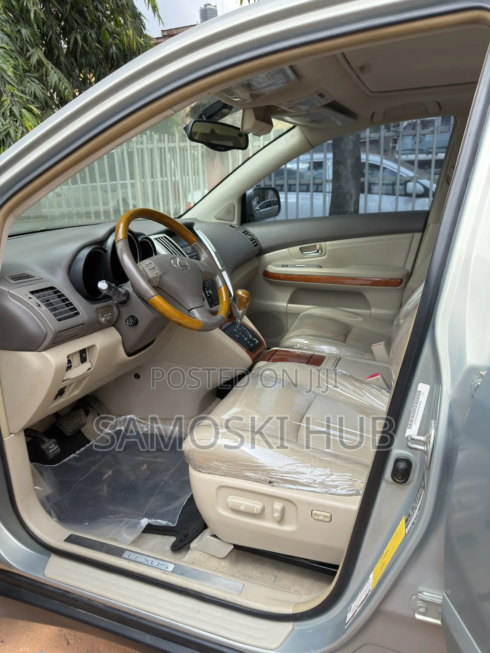 Lexus RX 330 2004 Gold