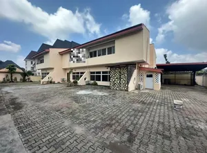 3bdrm Townhouse / Terrace in Maitama for rent