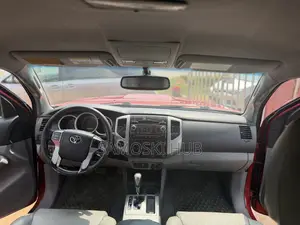 Toyota Tacoma 2012 Red