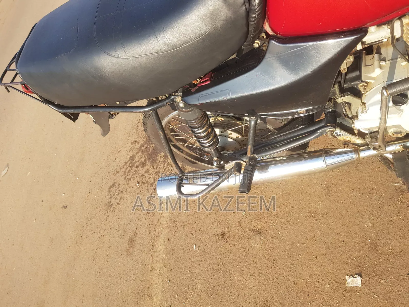 Bajaj Boxer 2023 Red