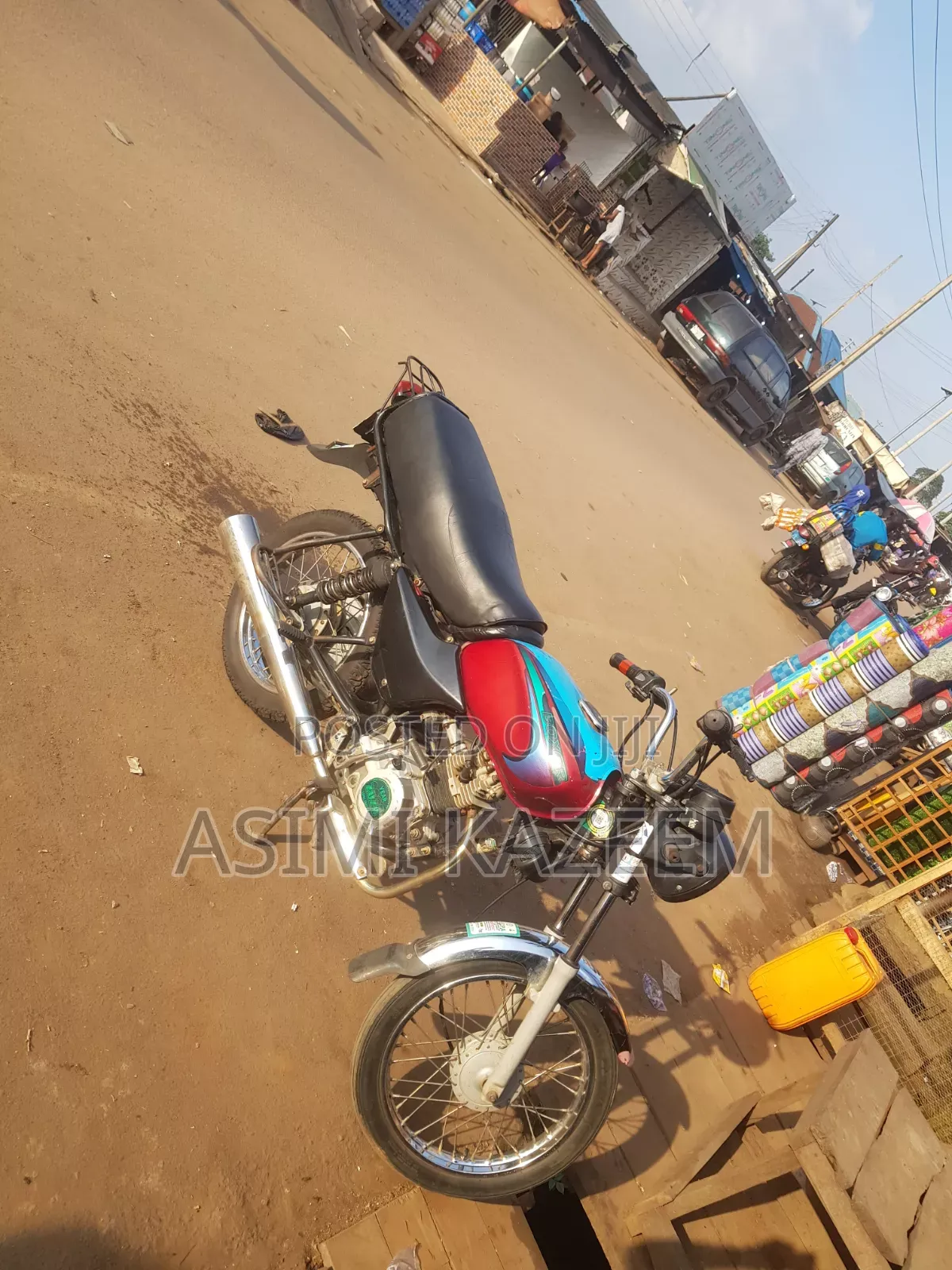 Bajaj Boxer 2023 Red