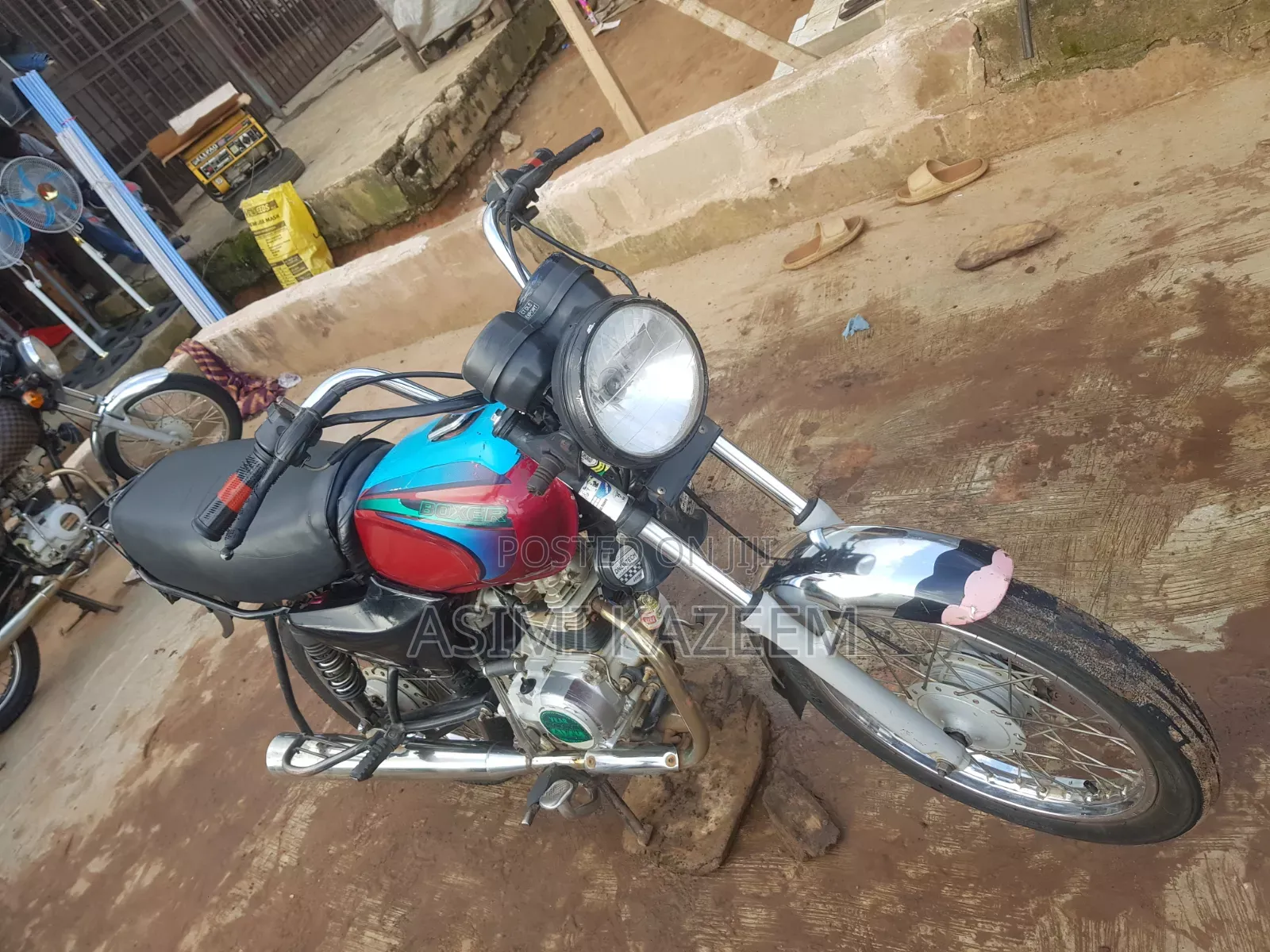 Bajaj Boxer 2023 Red