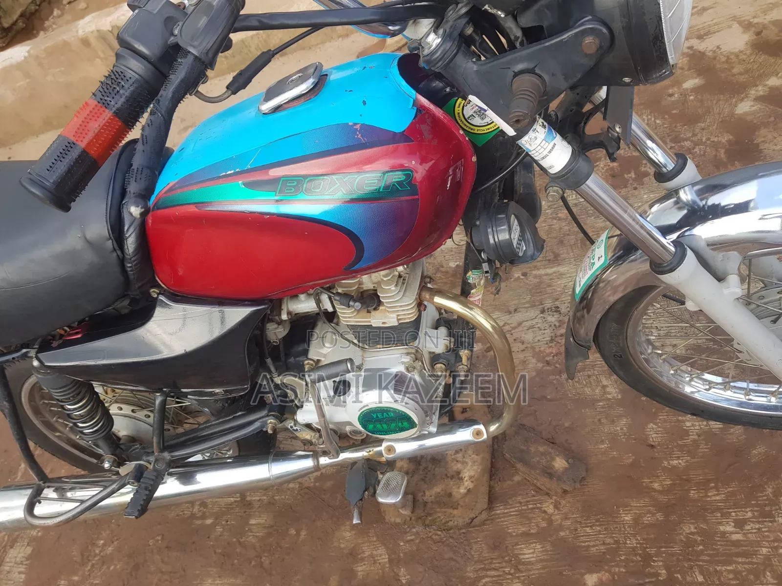 Bajaj Boxer 2023 Red