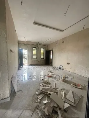 2bdrm Block of Flats in Uyo for rent